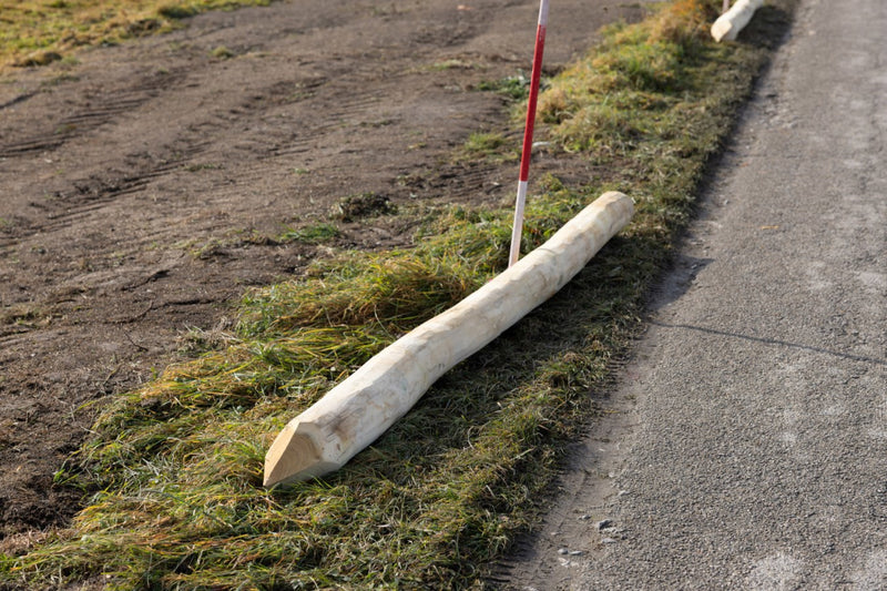 Load image into Gallery viewer, Ako producten robiniapaal hoek 250cm hoog 14 16cm