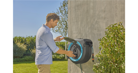 Load image into Gallery viewer, Gardena wandslangenbox powerroll xxl p4a set