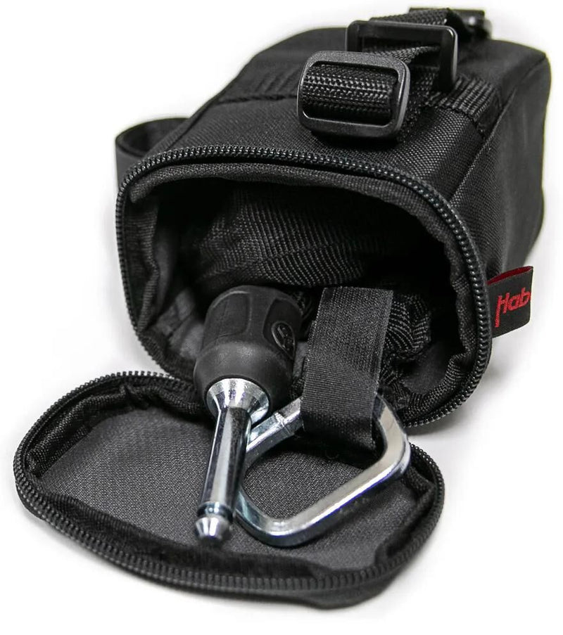 Load image into Gallery viewer, Haberland tasche bag black loose chain, buckle faste