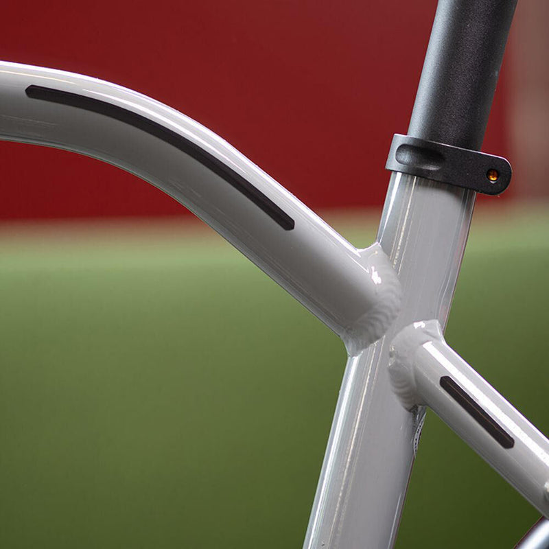 Load image into Gallery viewer, Reflective berlin reflex-sticker shapes refl.sticker refl.berlin universal black