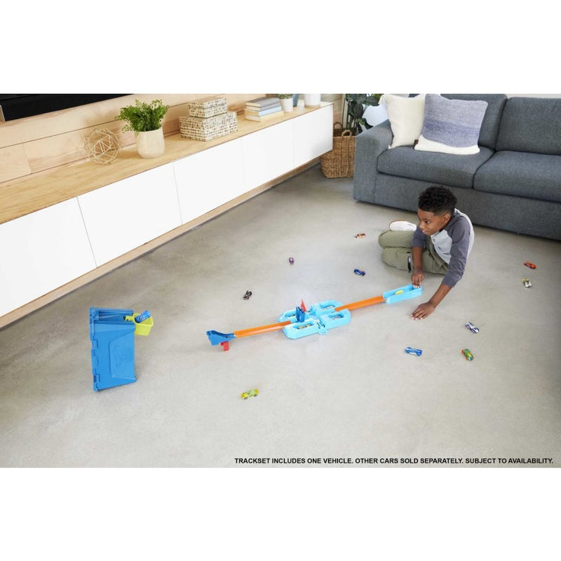 Load image into Gallery viewer, Mattel Track Builder Crash Stunt Box