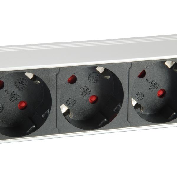 Load image into Gallery viewer, Equip 333309 7-outlet german power distribution unit w surge protection+switch, type f, 1.5 mm²
