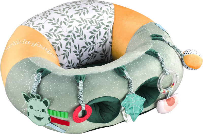 Load image into Gallery viewer, Sophie de giraf baby seat play - babystoel met activiteiten - baby speelgoed - kraamcadeau - babyshower cadeau - vanaf 3 maanden - 27 x 55 x 50 cm