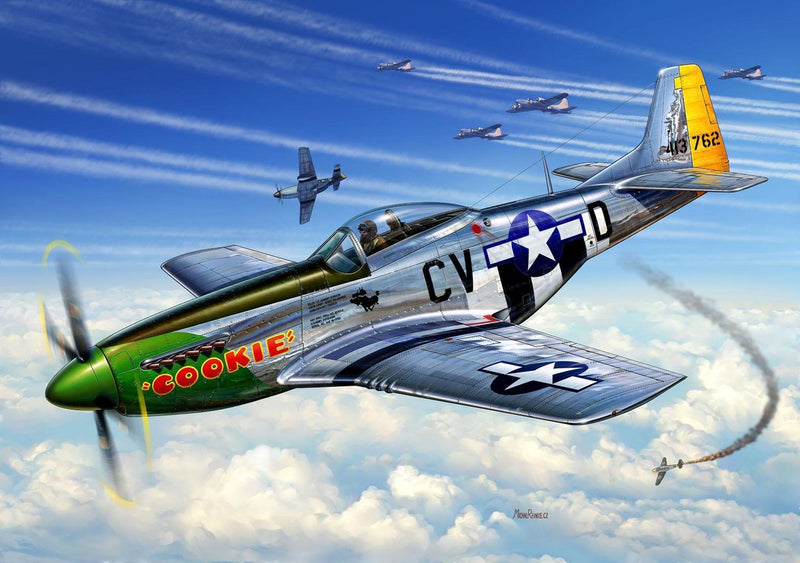 Load image into Gallery viewer, Revell p-51d mustang