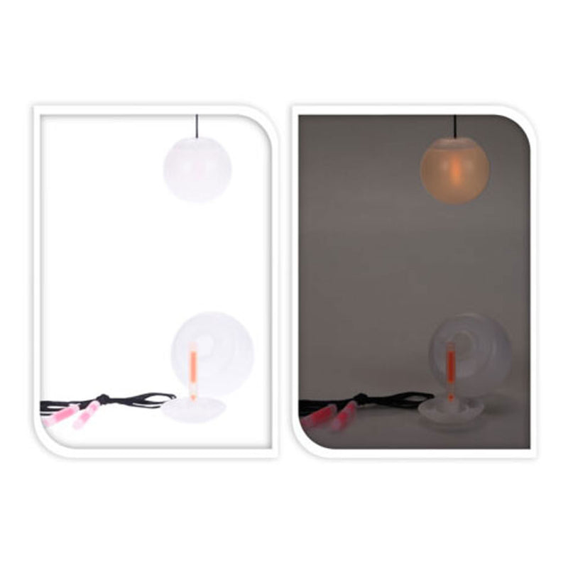 Afbeelding laden in galerijviewer, Glow in the dark stuntbal aan koord
