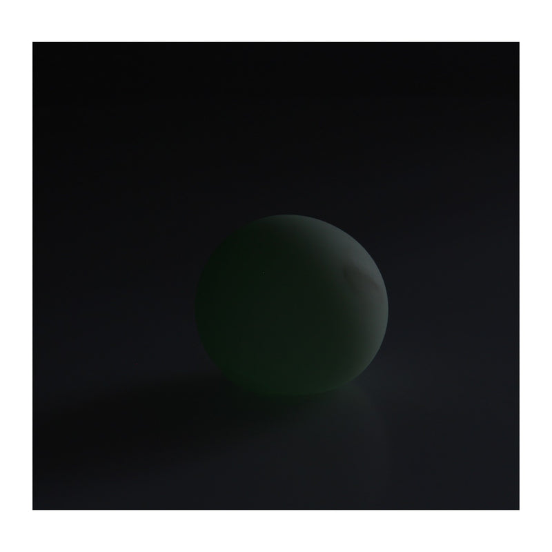 Load image into Gallery viewer, Knijpbal glow in the dark, 6cm