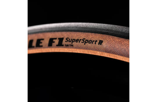 Afbeelding laden in galerijviewer, Goodyear - eagle f1 supersport r 700x28c transparant