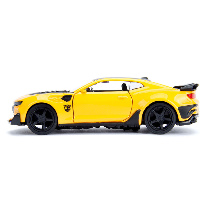 Load image into Gallery viewer, Jada Toys Jada Transformers Bumblebee 1:32
