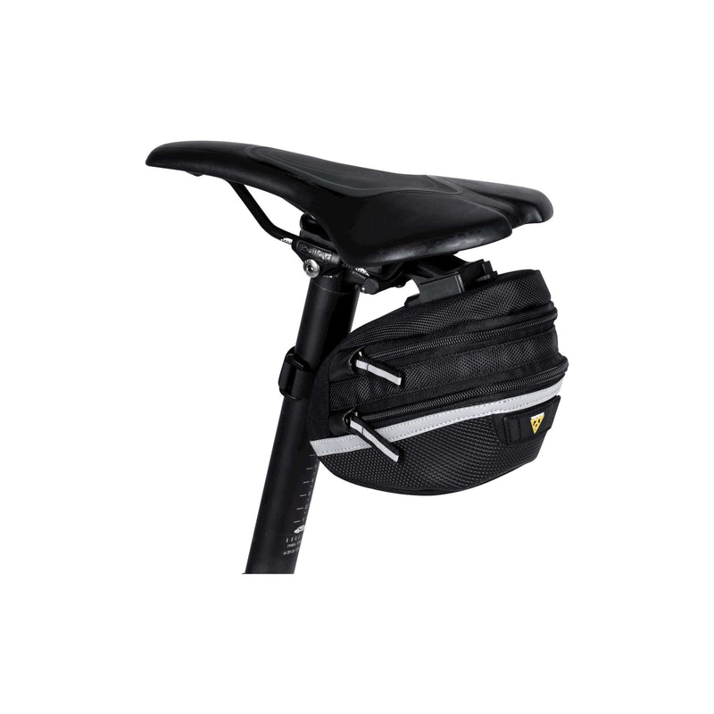 Afbeelding laden in galerijviewer, Topeak zadeltas WP II M, Zwart, Waterafstotend, Polyester, Adapter, 1,25L, QuickClick, Reflecterend, 152g