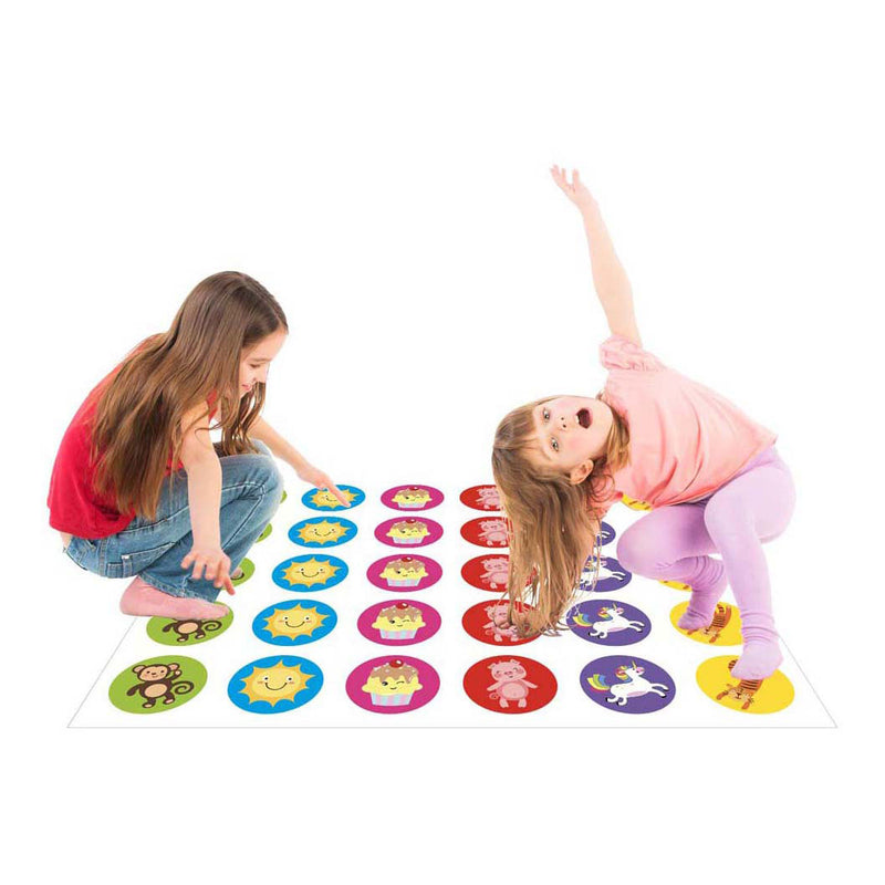 Load image into Gallery viewer, Grafix dobbelen en bewegen - gezelschapsspel - buiten spelen - buitenspeelgoed - spellen voor kinderen - speelmat 125cm x 155cm