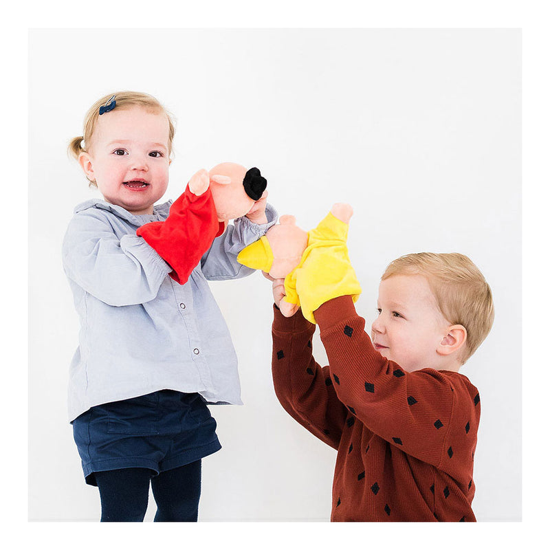 Load image into Gallery viewer, Bambolino bumba stoffen handpop knuffel - peuter kleuter - 1 jaar, 2 jaar, 3 jaar, 4 jaar - toys - studio 100 cadeau tip