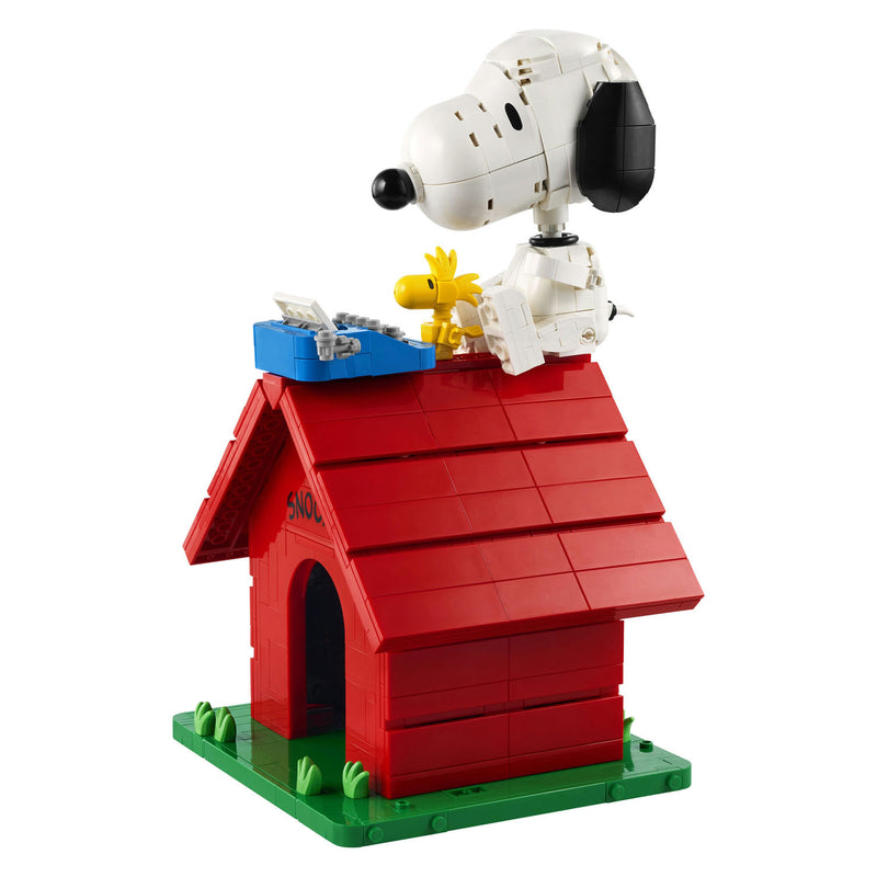 Load image into Gallery viewer, Lego ideas - peanuts: snoopy's doghouse - 21368