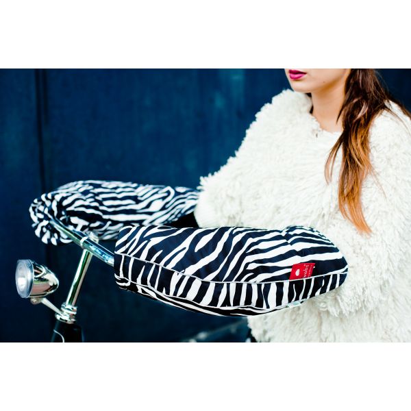 Load image into Gallery viewer, Wobs handmof limited edition zebra