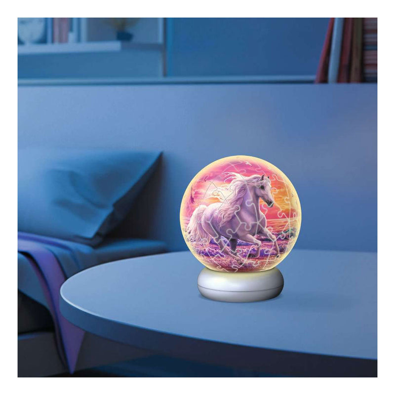 Load image into Gallery viewer, Ravensburger 3d puzzel nachtlamp paarden op het strand - 73st.