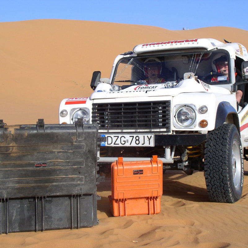 Load image into Gallery viewer, Explorer Cases 3818HL Zwart met Plukschuim