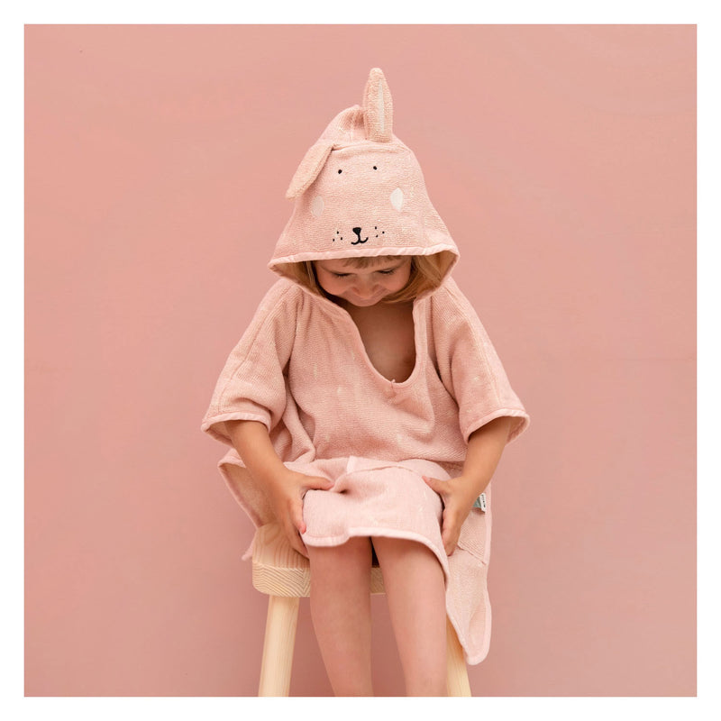 Load image into Gallery viewer, Trixie poncho - mrs. rabbit - 100% biologisch katoen - badcape kind met capuchon - met leuke details