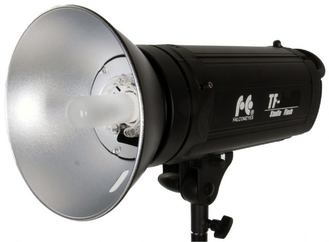 Load image into Gallery viewer, Falcon eyes studioflitsset tfk-2400a