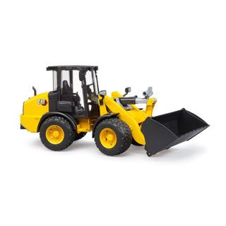 Load image into Gallery viewer, Bruder shovel cat