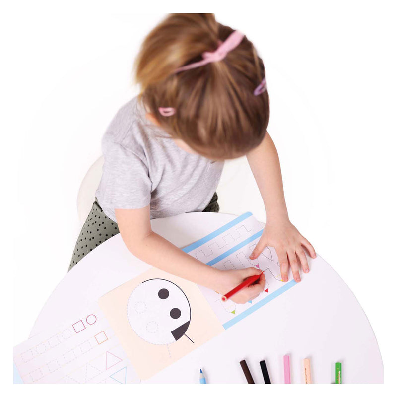 Load image into Gallery viewer, Banana panda - kleurboekje klaar om beginnerslijnen te overtrekken