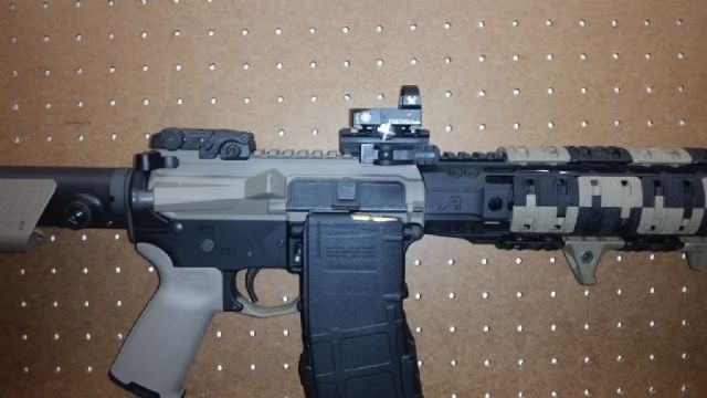 Load image into Gallery viewer, Vortex riser mount red dot qr ar-15