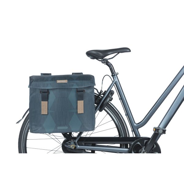Load image into Gallery viewer, Basil Elegance dubbele fietstas, blauw, gerecycled PET, gevoerd, waterkerende sluiting, Universal Bridge, 40-49L