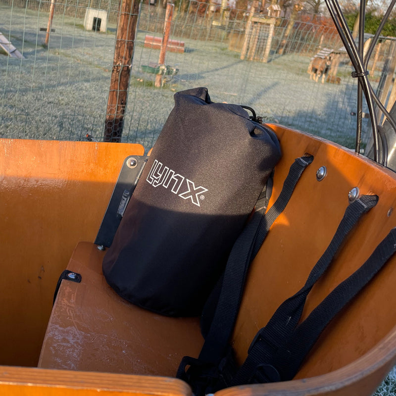 Load image into Gallery viewer, Lynx 3-wiel Cargo bakfietshoes - 300D Oxford polyester - 220x100x105 cm