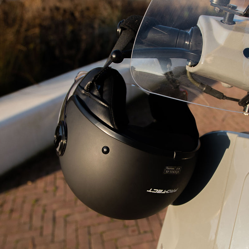 Load image into Gallery viewer, Pro-Tect Protect urban helm xl voor scooter en fiets ece keurmerk zwart