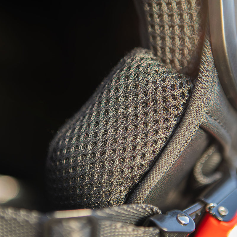 Load image into Gallery viewer, Pro-Tect Protect urban helm xl voor scooter en fiets ece keurmerk zwart
