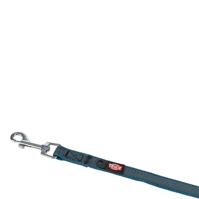 Load image into Gallery viewer, Trixie riem sleeplijn voor hond met rubber anti slip petrol blauw l xl 5 mtr x 1,7 cm