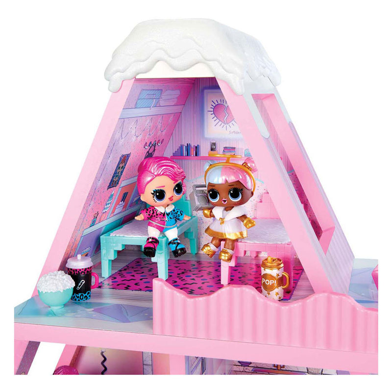 Afbeelding laden in galerijviewer, L.o.l. surprise winter snow chalet poppenhuis