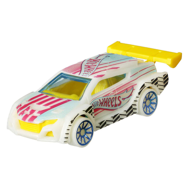 Load image into Gallery viewer, Hot wheels monster trucks set met 10 speelgoedvoertuigen die licht geven in het donker