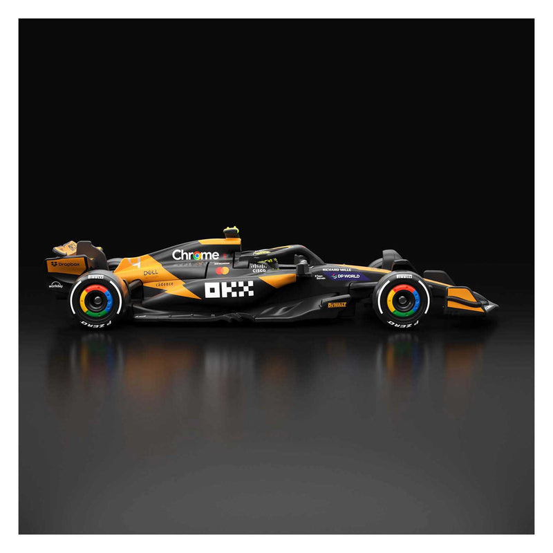 Load image into Gallery viewer, Hot wheels oscar piastri mclaren formule 1 raceauto 1:64
