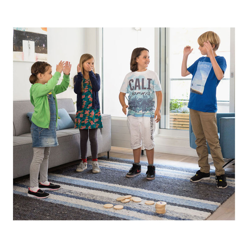 Load image into Gallery viewer, Bs toys moves! denkspel - actief beweeg spel - speelgoed vanaf 6 jaar - houten kaarten - kinderspeelgoed - cadeau kind