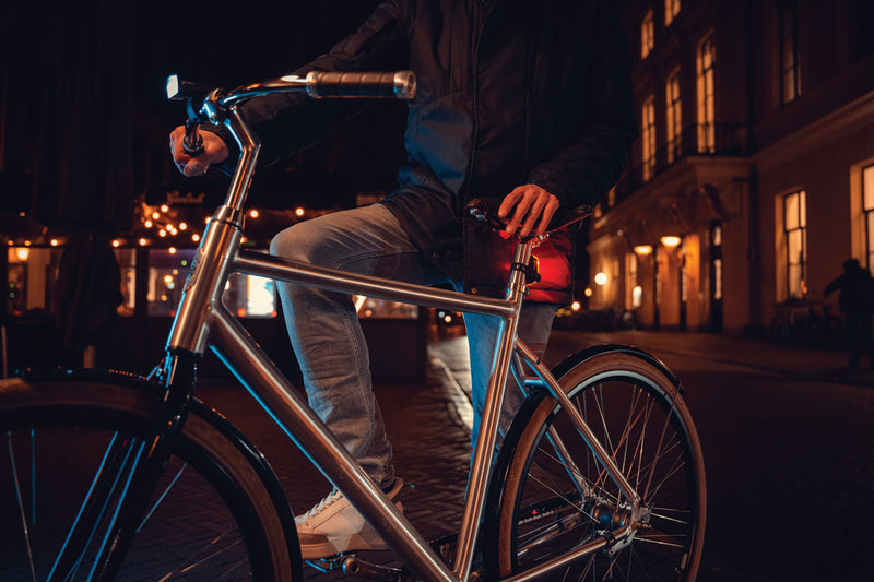 Load image into Gallery viewer, CC0804A Axa DWN USB rear a-licht signal