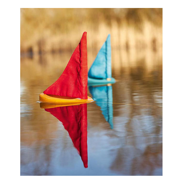 Load image into Gallery viewer, Goki houten zeilboot klein
