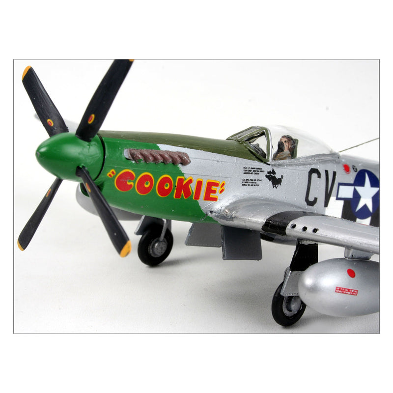 Load image into Gallery viewer, Revell p-51d mustang