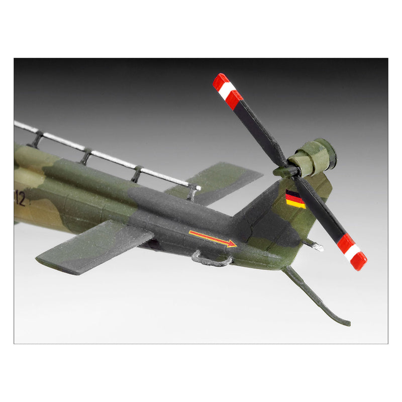 Load image into Gallery viewer, Revell modelbouwpakket militaire voertuigen - 04444 bell uh-1d - sar plastic - 1:72 - modelbouw