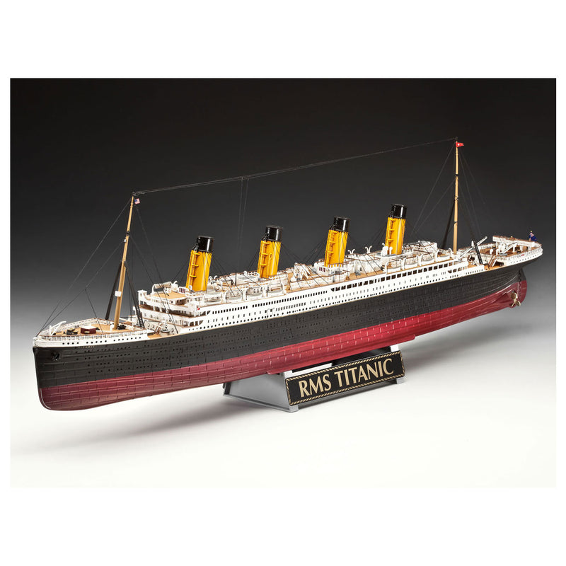Load image into Gallery viewer, Revell geschenkset 100 jaar titanic