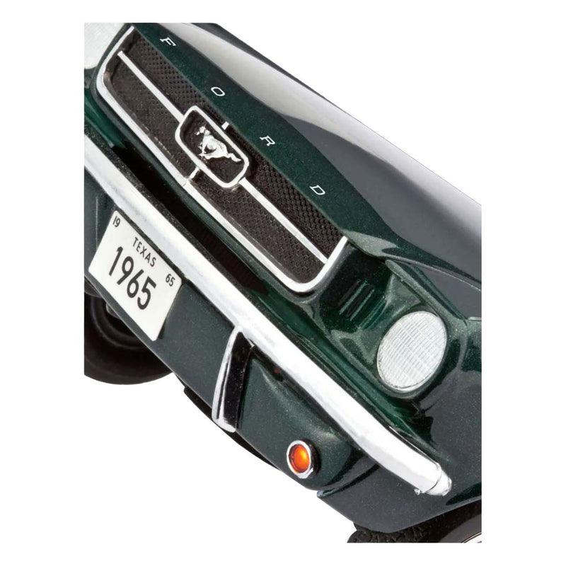 Load image into Gallery viewer, Revell modelbouwpakket - 1965 ford mustang 2+2 fastback 1:24 - 82dlg. - incl. basiskleuren verf
