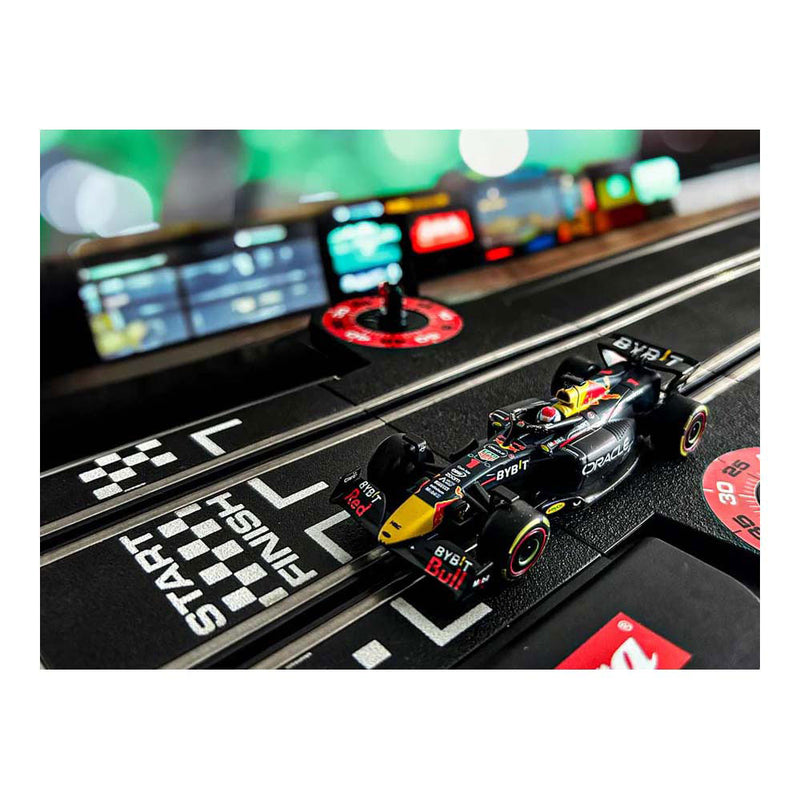Load image into Gallery viewer, Carrera oracle red bull racing rb19 m. verstappen, no.1 - 1:43
