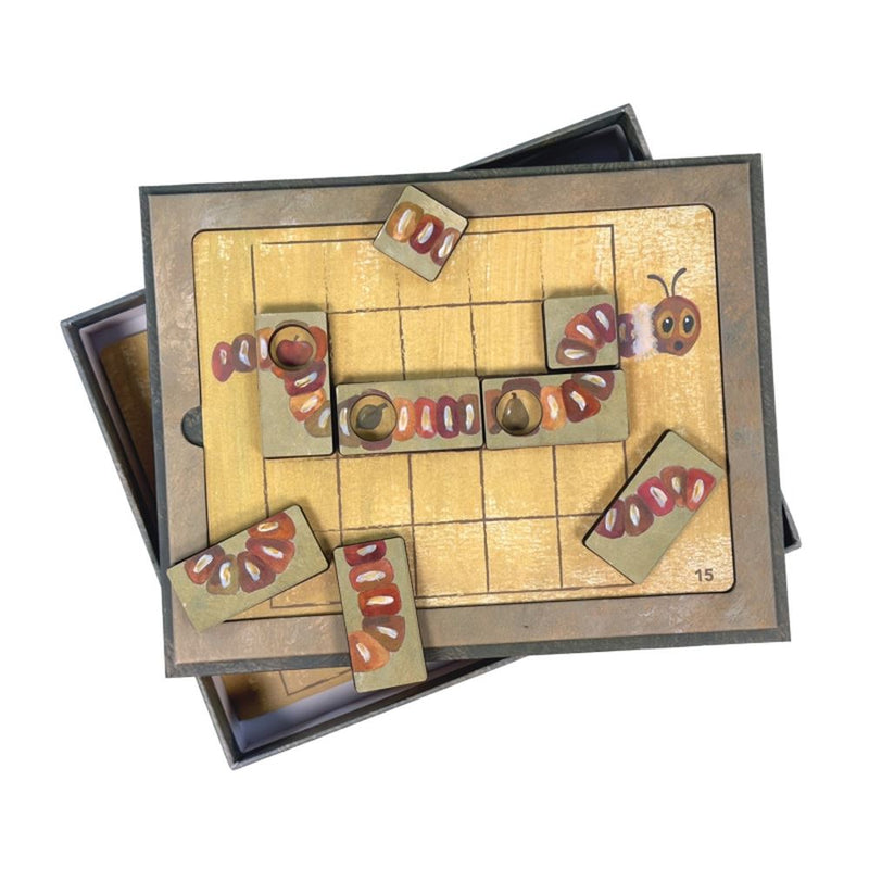 Afbeelding laden in galerijviewer, Egmont magnetische spel rups. 23x18 cm.
