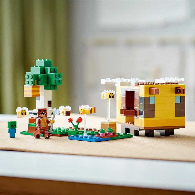 Load image into Gallery viewer, Lego Minecraft 21241 Het Bijenhuisje