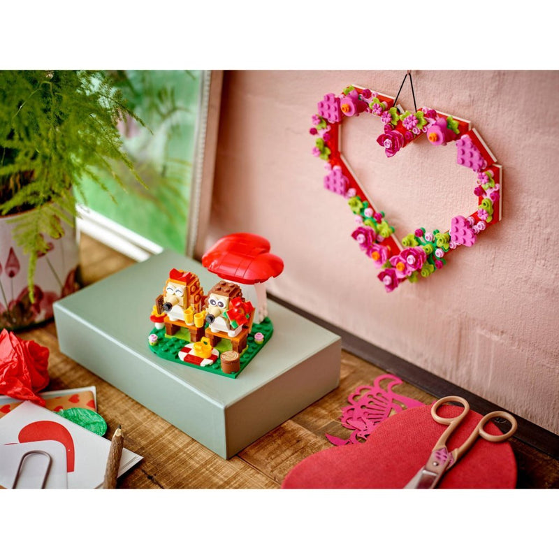 Load image into Gallery viewer, Lego 40638 seasons and occasions hartvormige versiering