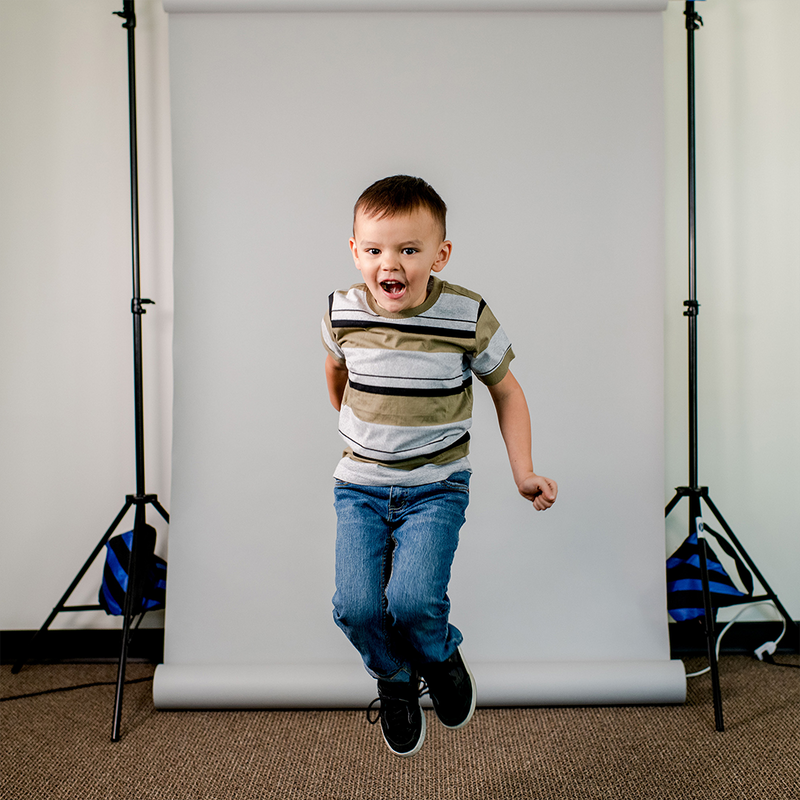 Load image into Gallery viewer, Superior achtergrondpapier 72 fossil gray 1,35 x 11m