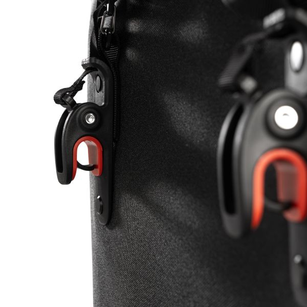 Afbeelding laden in galerijviewer, Urbanproof urban proof shopper knox 25l rpet zwart