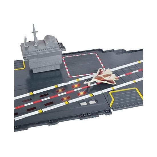 Load image into Gallery viewer, Battle zone vliegdekschip met licht en geluid - incl. 4 vliegtuigen
