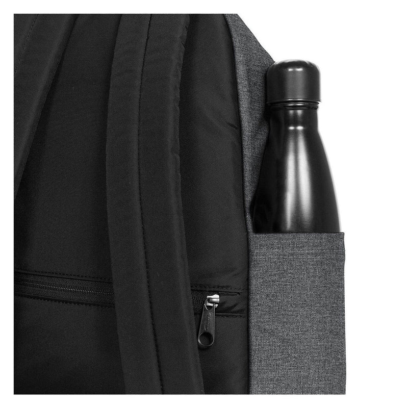 Load image into Gallery viewer, Eastpak day pak'r - rugzak black denim