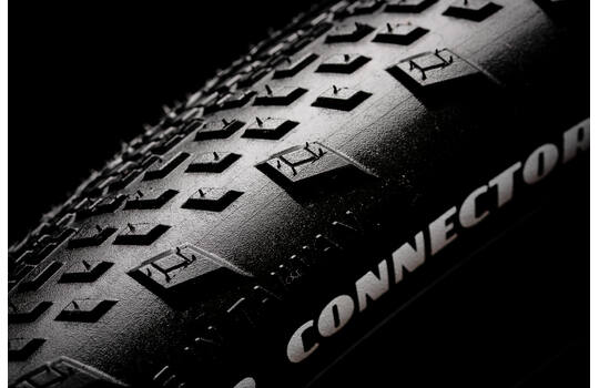 Load image into Gallery viewer, Goodyear - connector inter race tlr 700x50c transparant