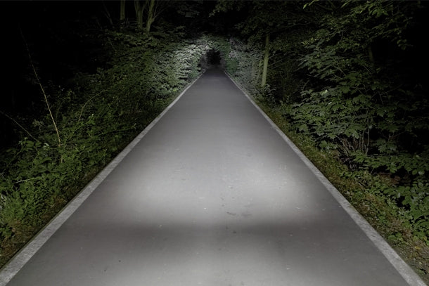 Load image into Gallery viewer, Trelock koplamp Vision LS 760 I-GO usb 100 lux