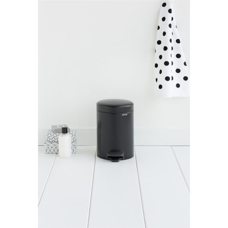 Load image into Gallery viewer, Brabantia pedaalemmer newicon 3l mat zwart